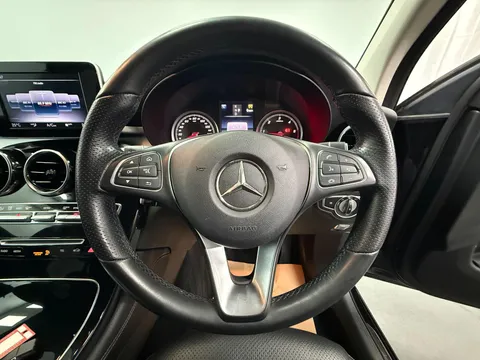 MERCEDES-BENZ GLC GLC 220d 4Matic Urban Edition 5dr 9G-Tronic