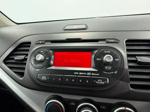 KIA PICANTO 1.0 2 5dr