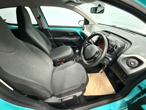 CITROEN C1 1.2 PureTech Flair 5dr