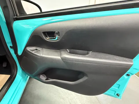 CITROEN C1 1.2 PureTech Flair 5dr