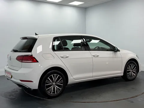 VOLKSWAGEN GOLF 1.4 TSI SE 5dr DSG
