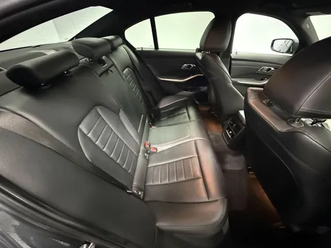 BMW 3 SERIES 320d M Sport 4dr Step Auto