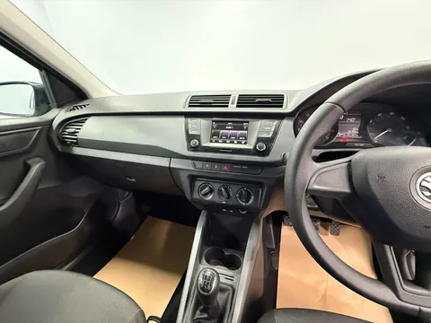 SKODA FABIA 1.0 MPI 60 S 5dr