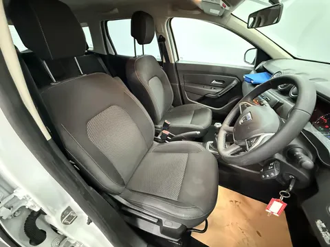 DACIA DUSTER 1.5 Blue dCi Comfort 5dr