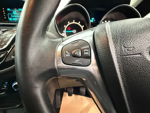 FORD B-MAX 1.4 Zetec 5dr