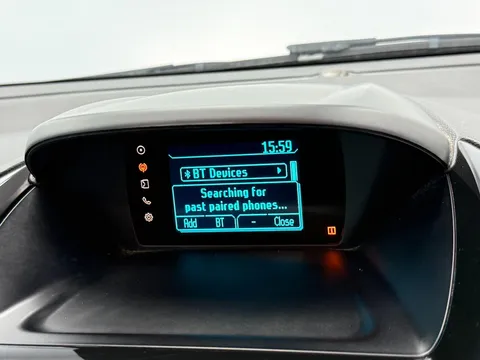 FORD B-MAX 1.4 Zetec 5dr