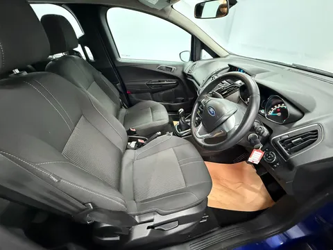 FORD B-MAX 1.4 Zetec 5dr