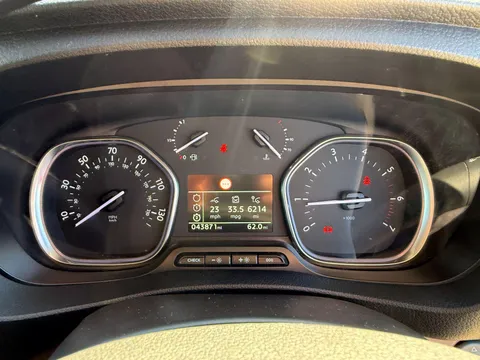 TOYOTA PROACE VERSO 2.0D Family Medium 5dr