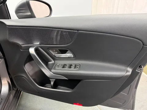 MERCEDES-BENZ A CLASS A180 Sport 5dr