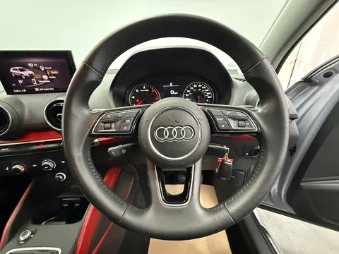 AUDI Q2 30 TDI Sport 5dr