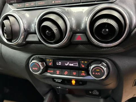 NISSAN JUKE 1.0 DiG-T 114 Acenta 5dr