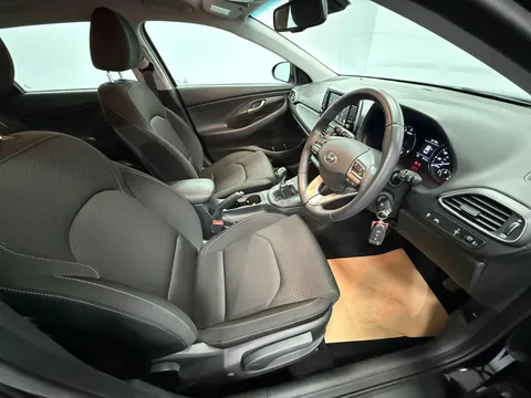 HYUNDAI I30 1.4T GDI SE Nav 5dr