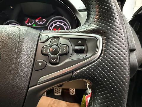 VAUXHALL INSIGNIA DIESEL HATCHBACK 2.0 CDTi [170] ecoFLEX SRi Vx-line Nav 5dr [S/S]