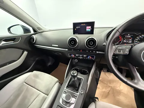 AUDI A3 1.4 TFSI Sport 4dr