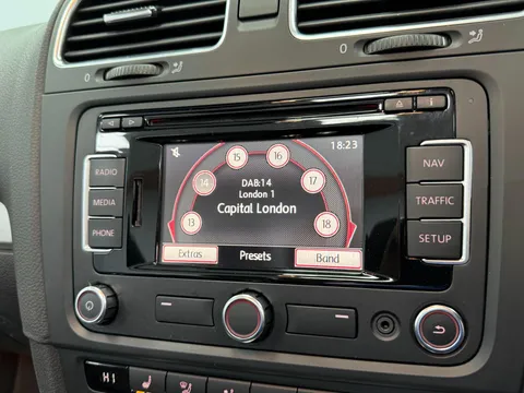 VOLKSWAGEN GOLF 2.0 TDI BlueMotion Tech SE 2dr DSG