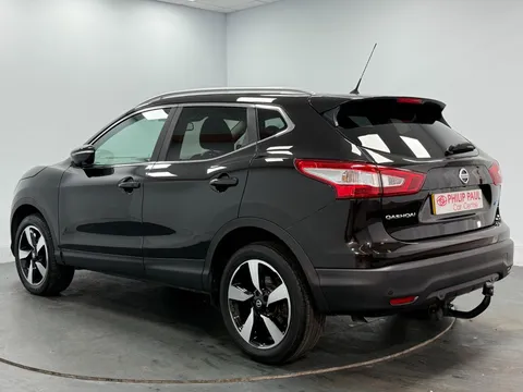 NISSAN QASHQAI 1.5 dCi N-Connecta 5dr