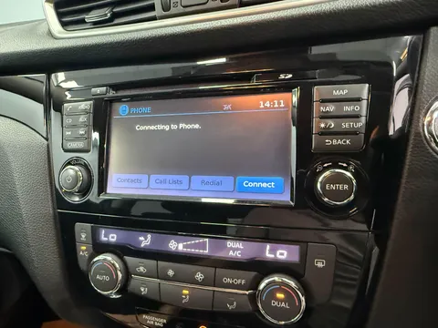 NISSAN QASHQAI 1.5 dCi N-Connecta 5dr