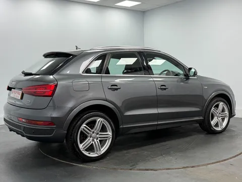 AUDI Q3 2.0 TDI [184] Quattro S Line 5dr