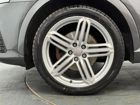 AUDI Q3 2.0 TDI [184] Quattro S Line 5dr
