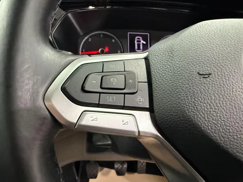 VOLKSWAGEN T-CROSS 1.6 TDI SE 5dr