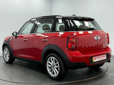 MINI COUNTRYMAN 1.6 Cooper 5dr Auto