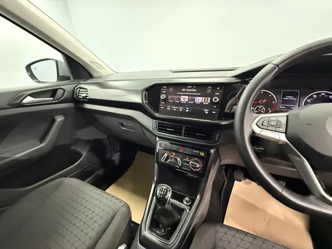 VOLKSWAGEN T-CROSS 1.6 TDI SE 5dr