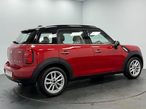 MINI COUNTRYMAN 1.6 Cooper 5dr Auto