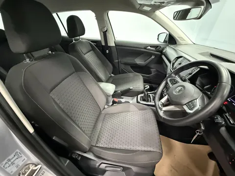 VOLKSWAGEN T-CROSS 1.6 TDI SE 5dr