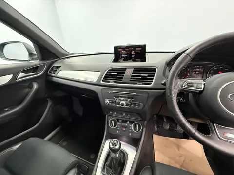 AUDI Q3 2.0 TDI [184] Quattro S Line 5dr