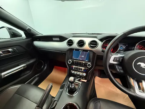 FORD MUSTANG 2.3 EcoBoost 2dr