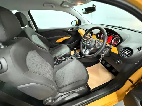 VAUXHALL ADAM 1.2i Jam 3dr