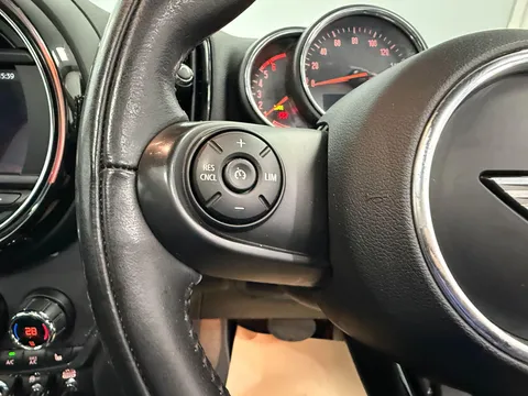 MINI COUNTRYMAN 2.0 Cooper D ALL4 5dr Auto
