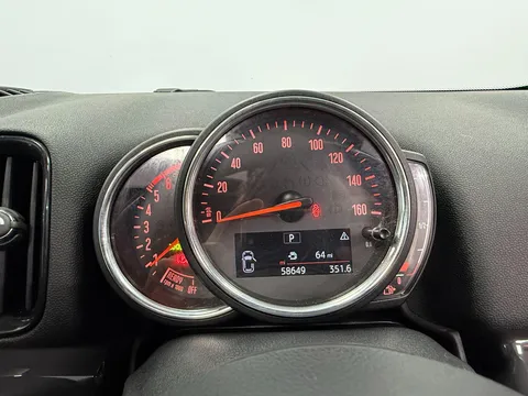 MINI COUNTRYMAN 2.0 Cooper D ALL4 5dr Auto