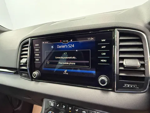 SKODA KAROQ 2.0 TDI Sport Line 4x4 5dr