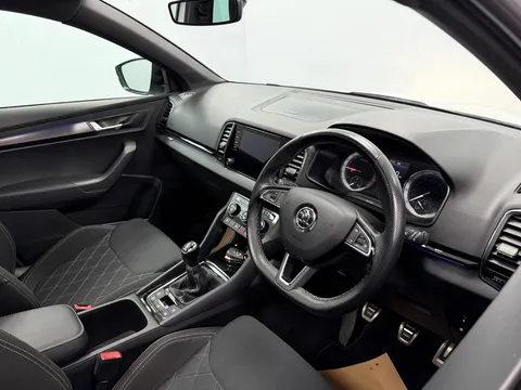 SKODA KAROQ 2.0 TDI Sport Line 4x4 5dr