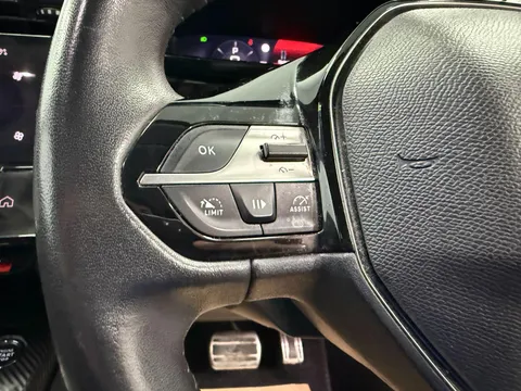 PEUGEOT 308 1.5 BlueHDi Allure 5dr EAT8