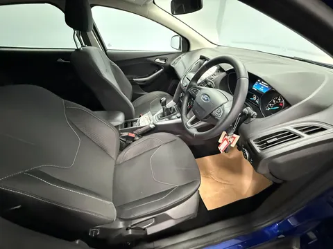FORD FOCUS 1.0 EcoBoost Zetec Edition 5dr