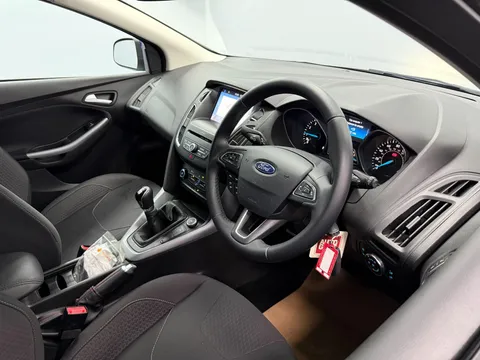 FORD FOCUS 1.0 EcoBoost Zetec Edition 5dr