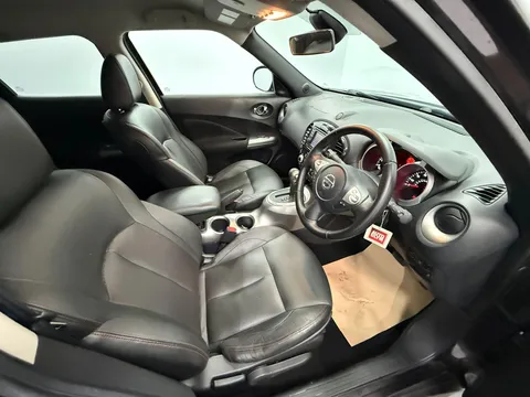 NISSAN JUKE 1.6 Tekna 5dr CVT
