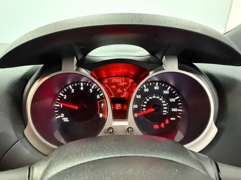 NISSAN JUKE 1.6 Tekna 5dr CVT