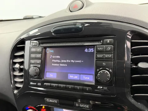 NISSAN JUKE 1.6 Tekna 5dr CVT