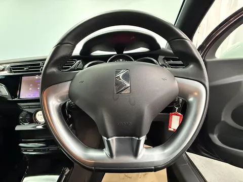DS DS 3 1.2 PureTech 110 DStyle Nav 3dr