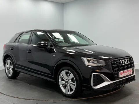AUDI Q2 35 TDI Quattro S Line 5dr S Tronic