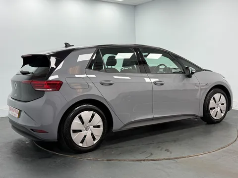 VOLKSWAGEN ID.3 107KW Life Pro 58kWh 5dr Auto