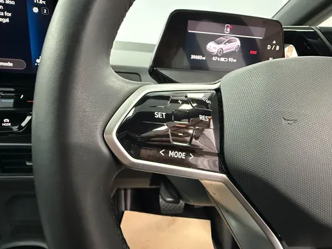 VOLKSWAGEN ID.3 107KW Life Pro 58kWh 5dr Auto