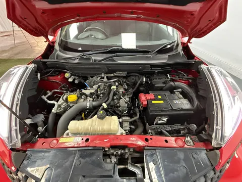 NISSAN JUKE 1.2 DiG-T N-Connecta 5dr