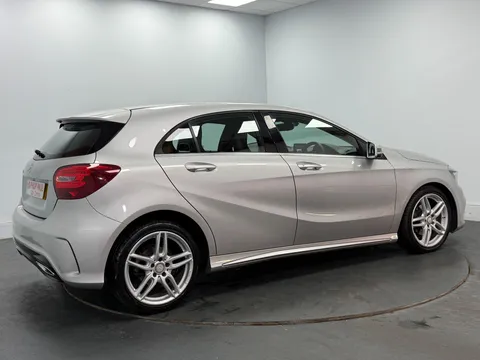 MERCEDES-BENZ A CLASS A200d AMG Line 5dr Auto