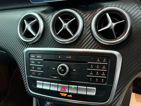 MERCEDES-BENZ A CLASS A200d AMG Line 5dr Auto