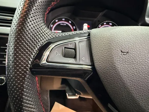 SKODA OCTAVIA 2.0 TSI 245 vRS 5dr DSG