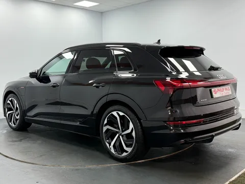 AUDI E-TRON 300kW 55 Quattro 95kWh Black Edition 5dr Auto